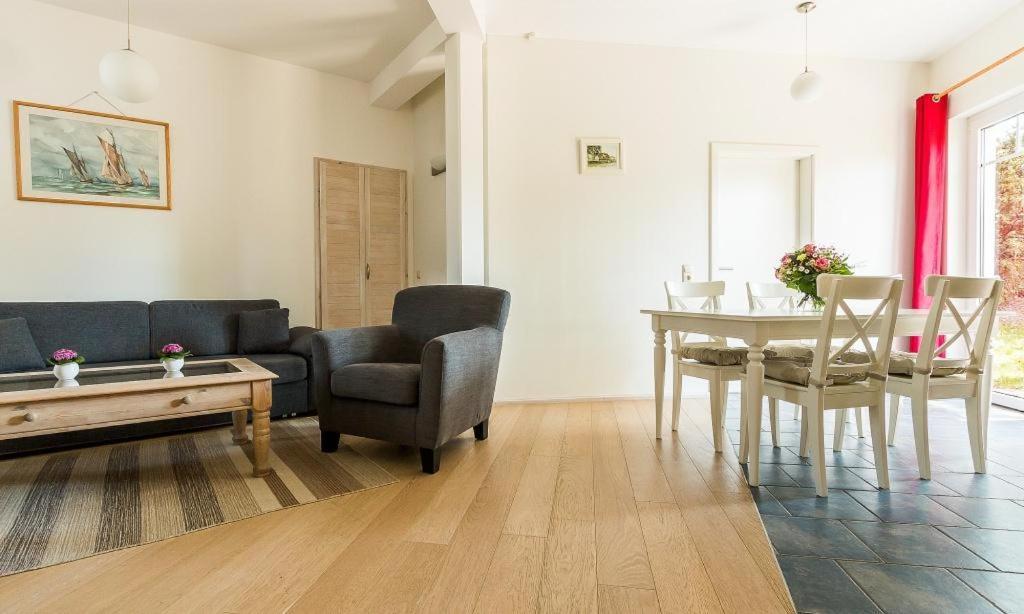 Haus Michel 01 Leilighet Born Eksteriør bilde